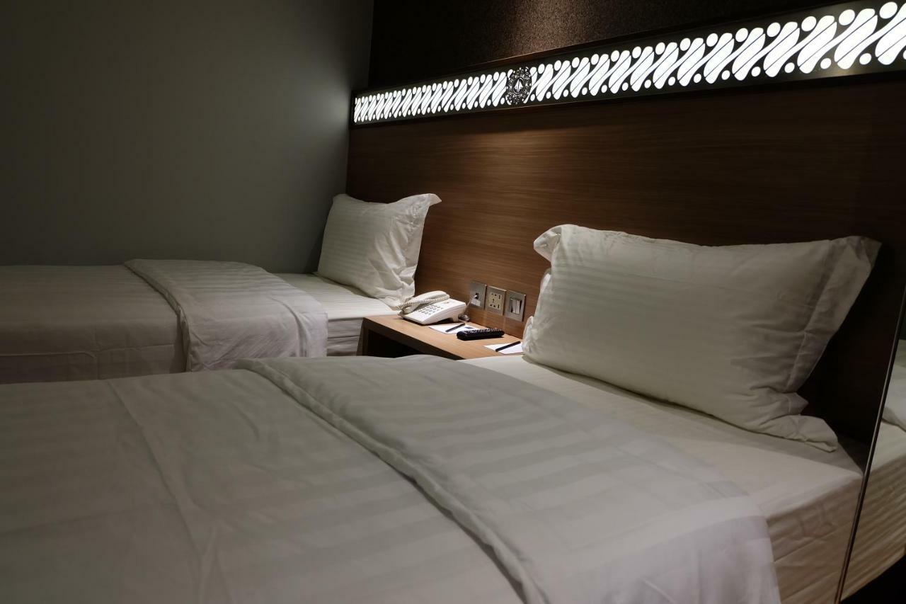 ホテル Wirton Seminyak デンパサール エクステリア 写真