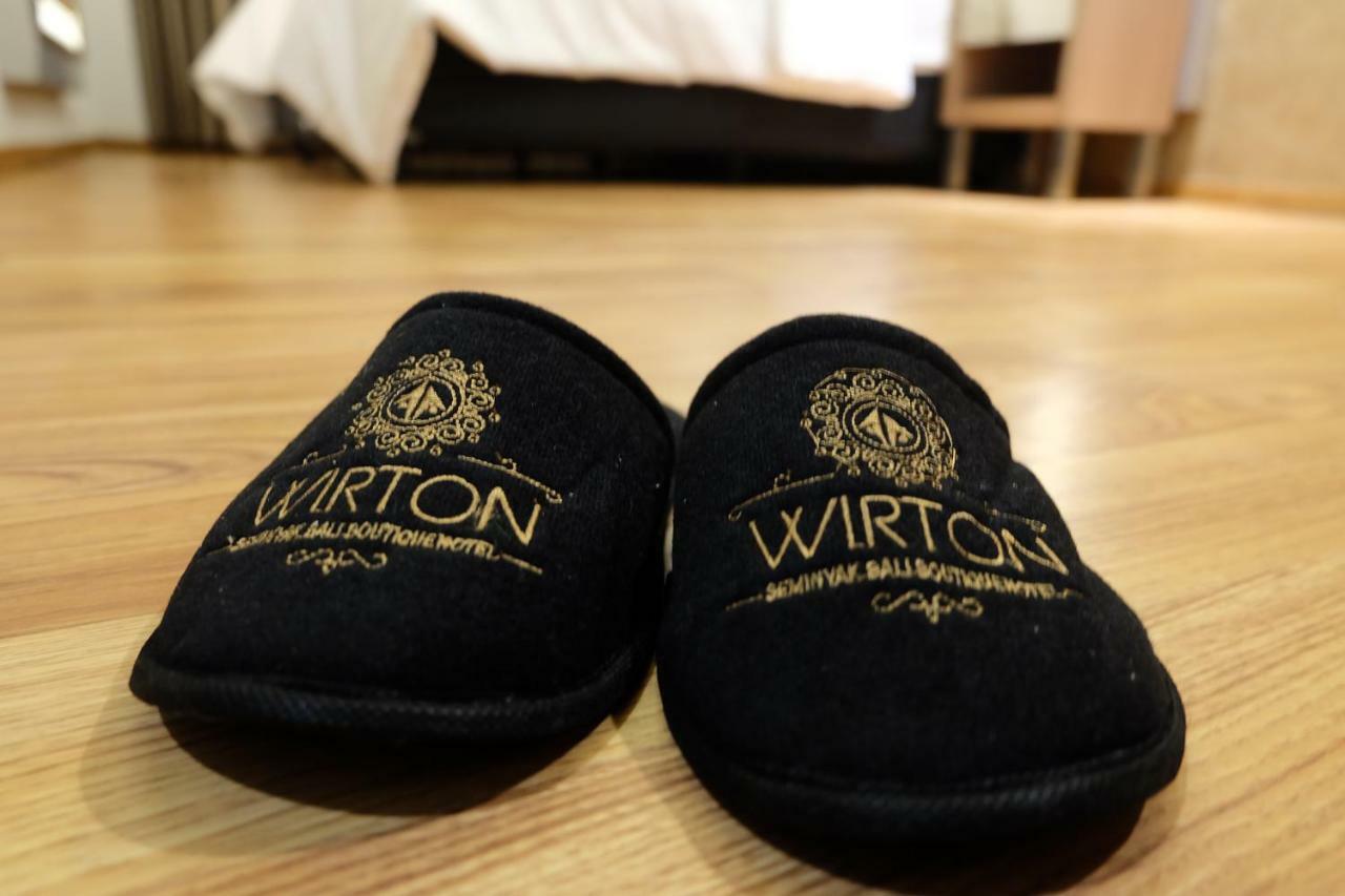 ホテル Wirton Seminyak デンパサール エクステリア 写真